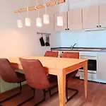 Sonnenseite Schonach - Private Infrarot-sauna - Ruhige Schwarzwald-ferienwohnung Nahe Triberg - 2 Schlafzimmer Auf 2 Etagen - Balkon Mit Weitblick - Bis 4 Gaeste - Parkplatz Apartmán Schonach im Schwarzwald