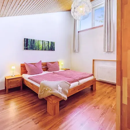 Sonnenseite Schonach - Private Sauna - 2 Schlafzimmer - Mehr Privatsphäre Apartment